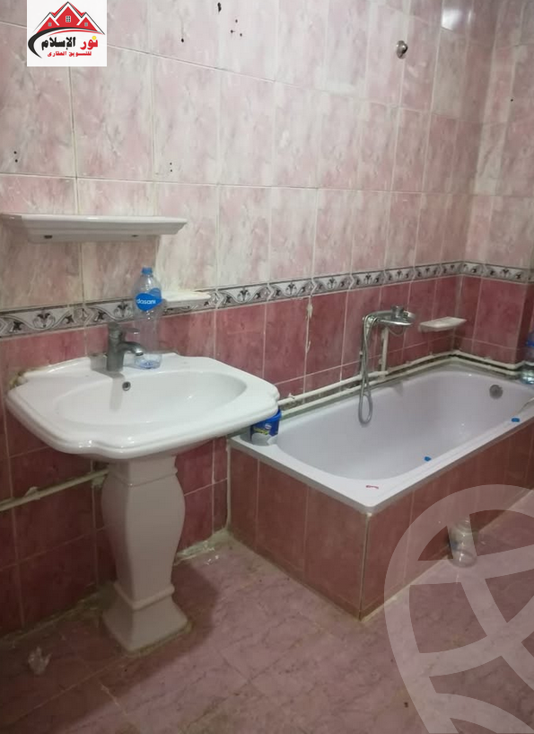 https://aqarmap.com.eg/en/listing/5975147-for-rent-cairo-el-haram-shareaa-khatem-el-morsalen