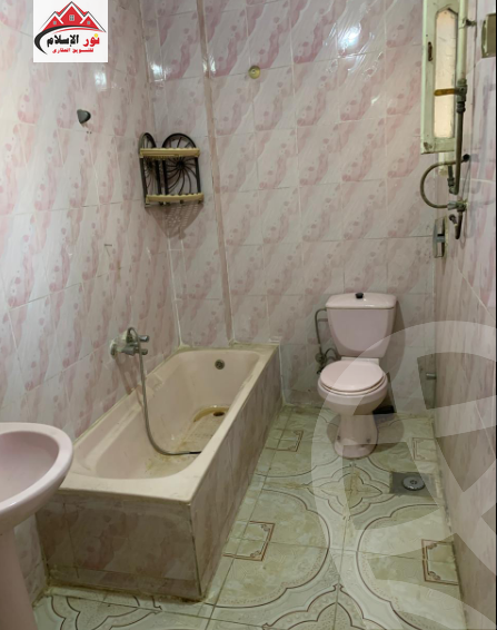 https://aqarmap.com.eg/en/listing/6049894-for-rent-cairo-el-haram-shareaa-khatem-el-morsalen