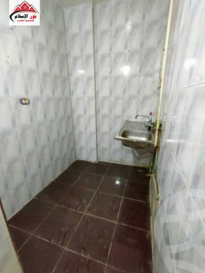 https://aqarmap.com.eg/en/listing/6057733-for-rent-cairo-el-haram-kyrw-mwl