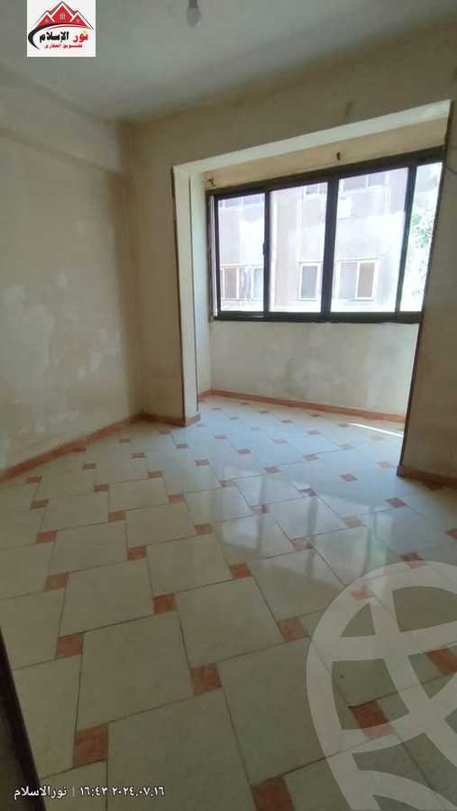 https://aqarmap.com.eg/en/listing/6057774-for-rent-cairo-el-haram-kyrw-mwl