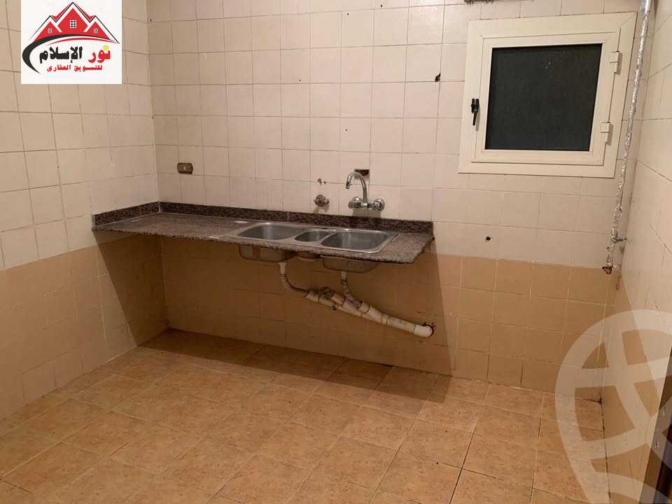 https://aqarmap.com.eg/en/listing/6073115-for-rent-cairo-el-haram-shareaa-khatem-el-morsalen
