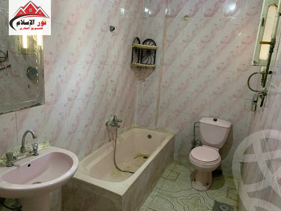 https://aqarmap.com.eg/en/listing/6073119-for-rent-cairo-el-haram-shareaa-khatem-el-morsalen