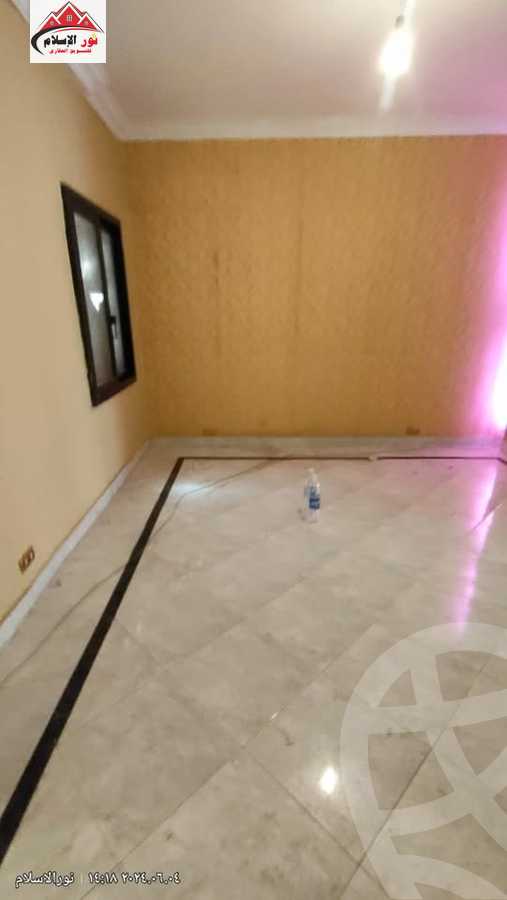 https://aqarmap.com.eg/en/listing/6083205-for-sale-cairo-el-haram-shareaa-khatem-el-morsalen