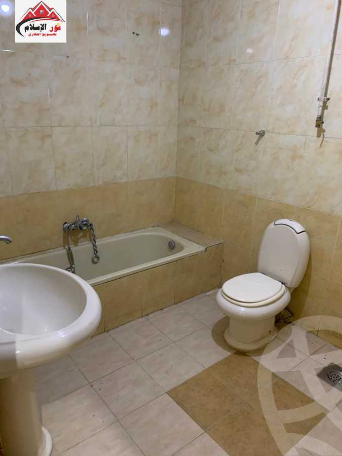 https://aqarmap.com.eg/en/listing/6095834-for-rent-cairo-el-haram-shareaa-khatem-el-morsalen
