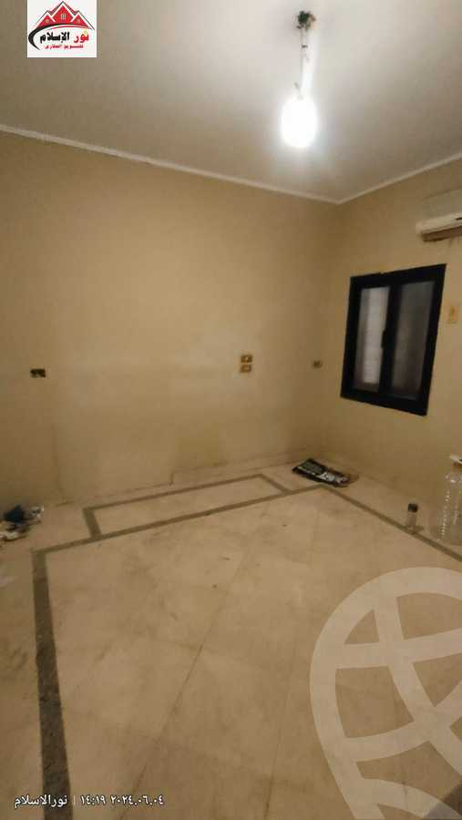 https://aqarmap.com.eg/ar/listing/6101745-for-sale-cairo-el-haram-shareaa-khatem-el-morsalen