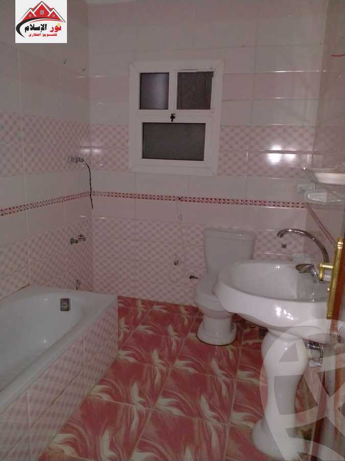 https://aqarmap.com.eg/en/listing/6107150-for-rent-cairo-el-haram-shareaa-khatem-el-morsalen
