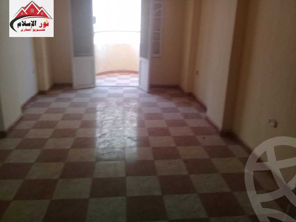 https://aqarmap.com.eg/en/listing/6122013-for-rent-cairo-el-haram-shareaa-khatem-el-morsalen