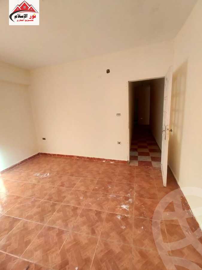 https://aqarmap.com.eg/en/listing/6142116-for-rent-cairo-el-haram-shareaa-khatem-el-morsalen