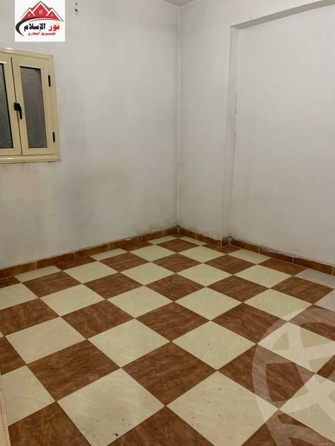 https://aqarmap.com.eg/en/listing/6144543-for-rent-cairo-el-haram-shareaa-khatem-el-morsalen