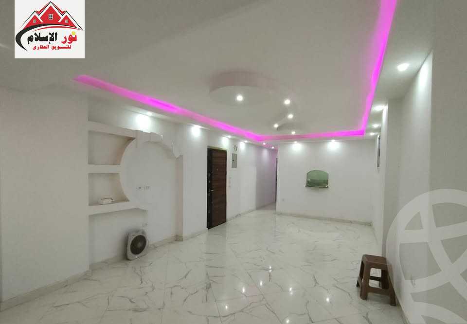 https://aqarmap.com.eg/ar/listing/6175539-for-sale-cairo-faisal-el-kom-el-akhder-el-khalifa-el-maamoun-st