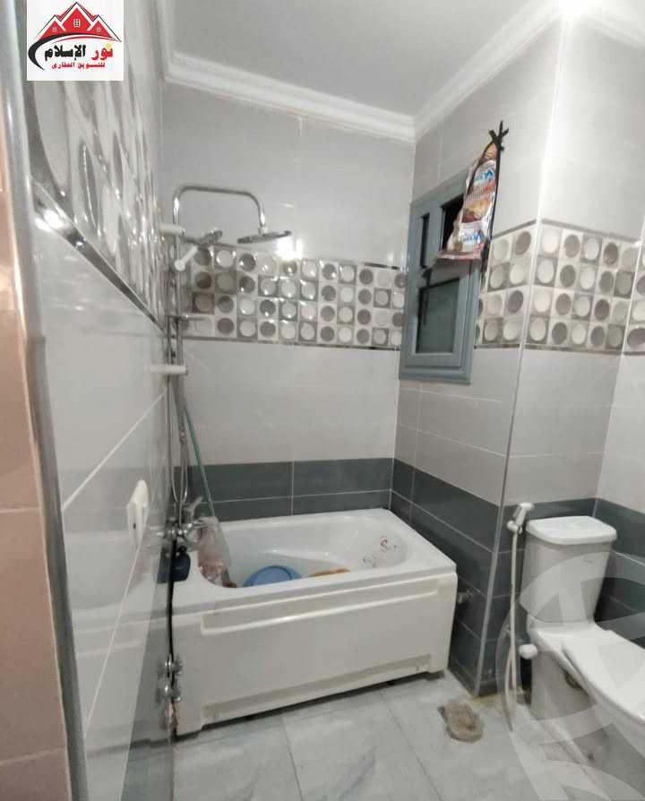 https://aqarmap.com.eg/ar/listing/6175539-for-sale-cairo-faisal-el-kom-el-akhder-el-khalifa-el-maamoun-st