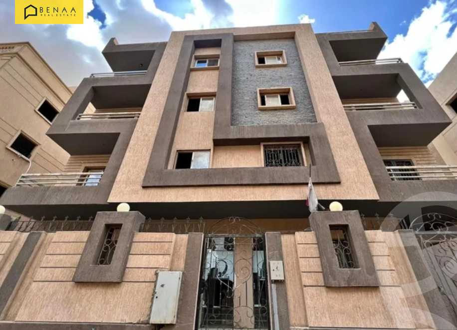 https://aqarmap.com.eg/ar/listing/3990074-for-sale-cairo-6th-of-october-featured-neighborhood-first-touristic-village-al-lewaa-mohammed-ezzat-el-zyadi-st
