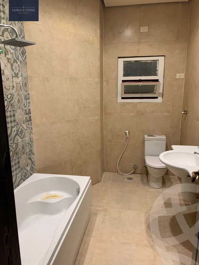 https://aqarmap.com.eg/ar/listing/3604557-for-sale-cairo-new-cairo-ltjm-lkhms-el-ahyaa-second-neighborhood-street-66