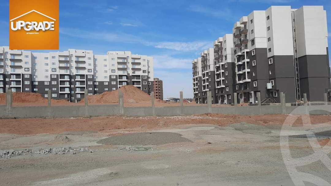 https://aqarmap.com.eg/ar/listing/3902081-for-sale-cairo-new-administrative-capital-r7-kmbwnd-stw