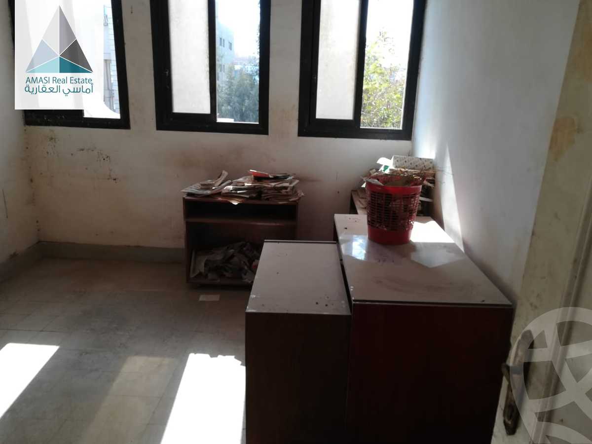 https://aqarmap.com.eg/ar/listing/4094112-for-sale-industrial-zone-c1
