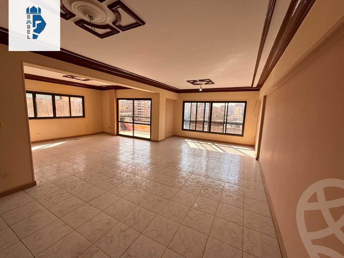 https://aqarmap.com.eg/ar/listing/6554961-for-sale-cairo-nasr-city-8th-zone-nagati-serag-st