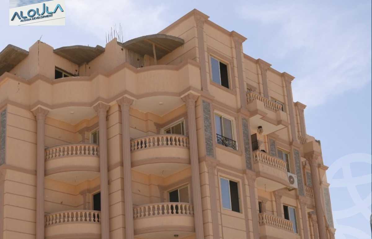 https://aqarmap.com.eg/en/listing/4921412-for-sale-cairo-el-sheikh-zayed-city-bait-el-watan