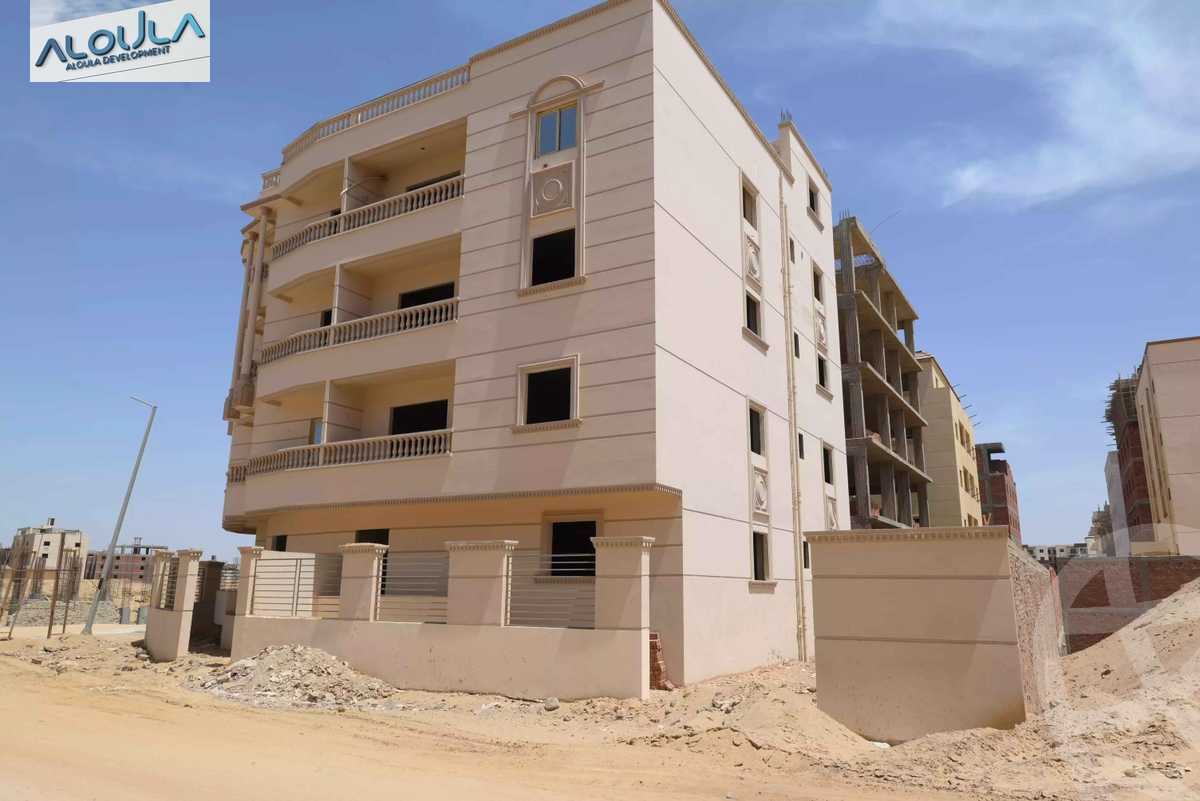 https://aqarmap.com.eg/ar/listing/4921446-for-sale-cairo-el-sheikh-zayed-city-bait-el-watan