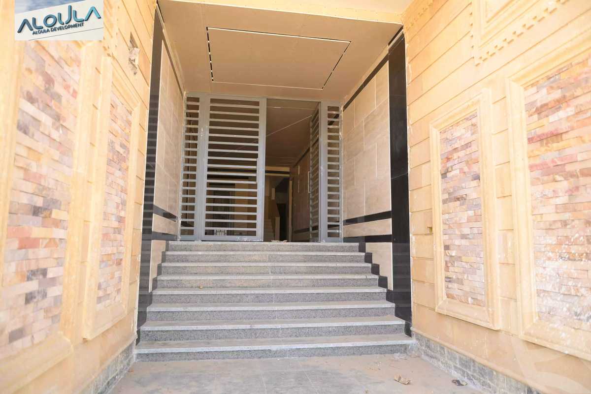 https://aqarmap.com.eg/ar/listing/4921446-for-sale-cairo-el-sheikh-zayed-city-bait-el-watan