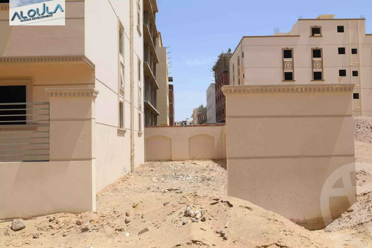 https://aqarmap.com.eg/ar/listing/4921446-for-sale-cairo-el-sheikh-zayed-city-bait-el-watan