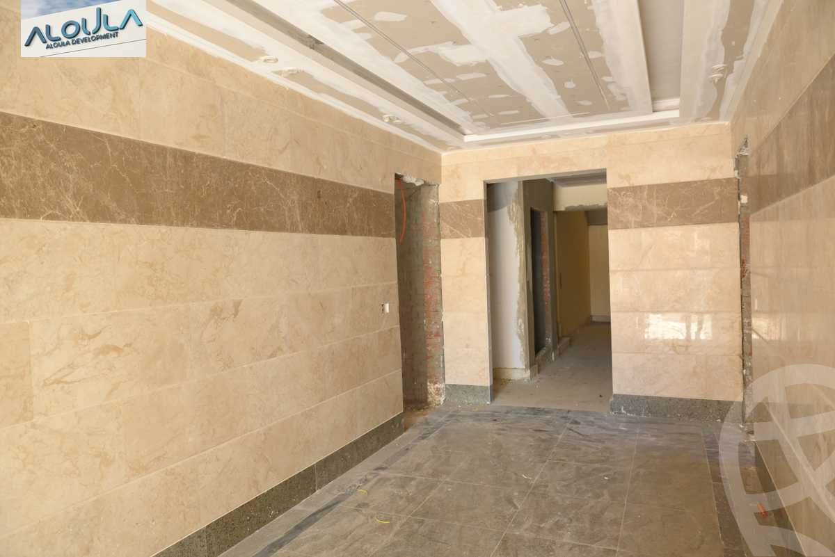 https://aqarmap.com.eg/en/listing/5373944-for-sale-cairo-el-sheikh-zayed-city-compounds-zayed-heights-compound