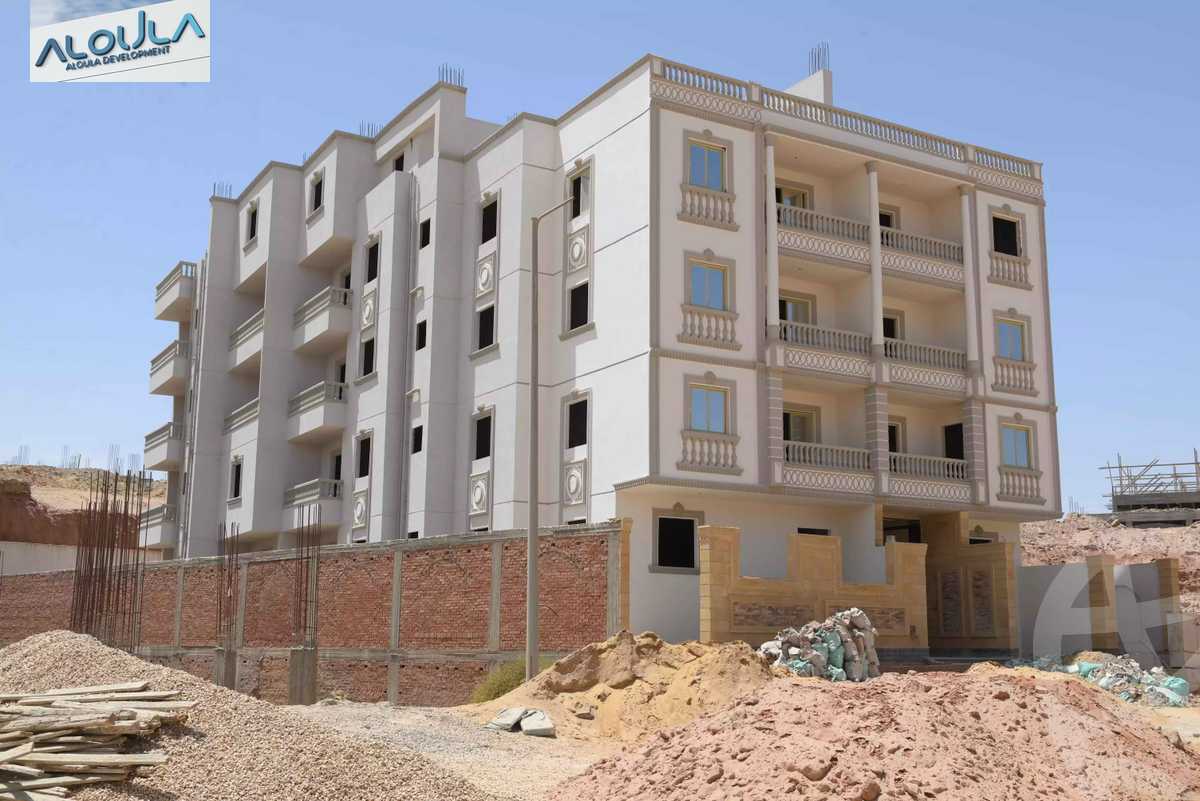 https://aqarmap.com.eg/en/listing/5593319-for-sale-cairo-el-sheikh-zayed-city-compounds-zayed-heights-compound