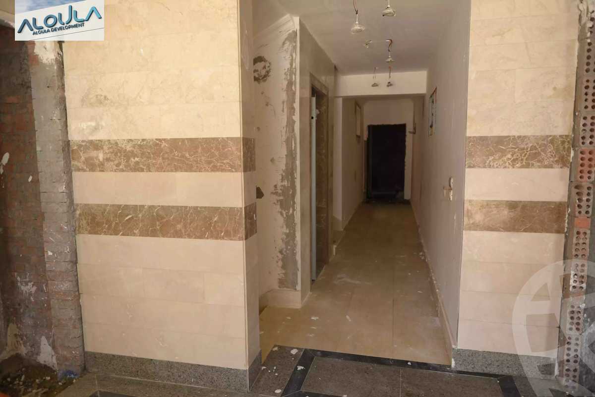 https://aqarmap.com.eg/en/listing/5593347-for-sale-cairo-el-sheikh-zayed-city-compounds-zayed-heights-compound