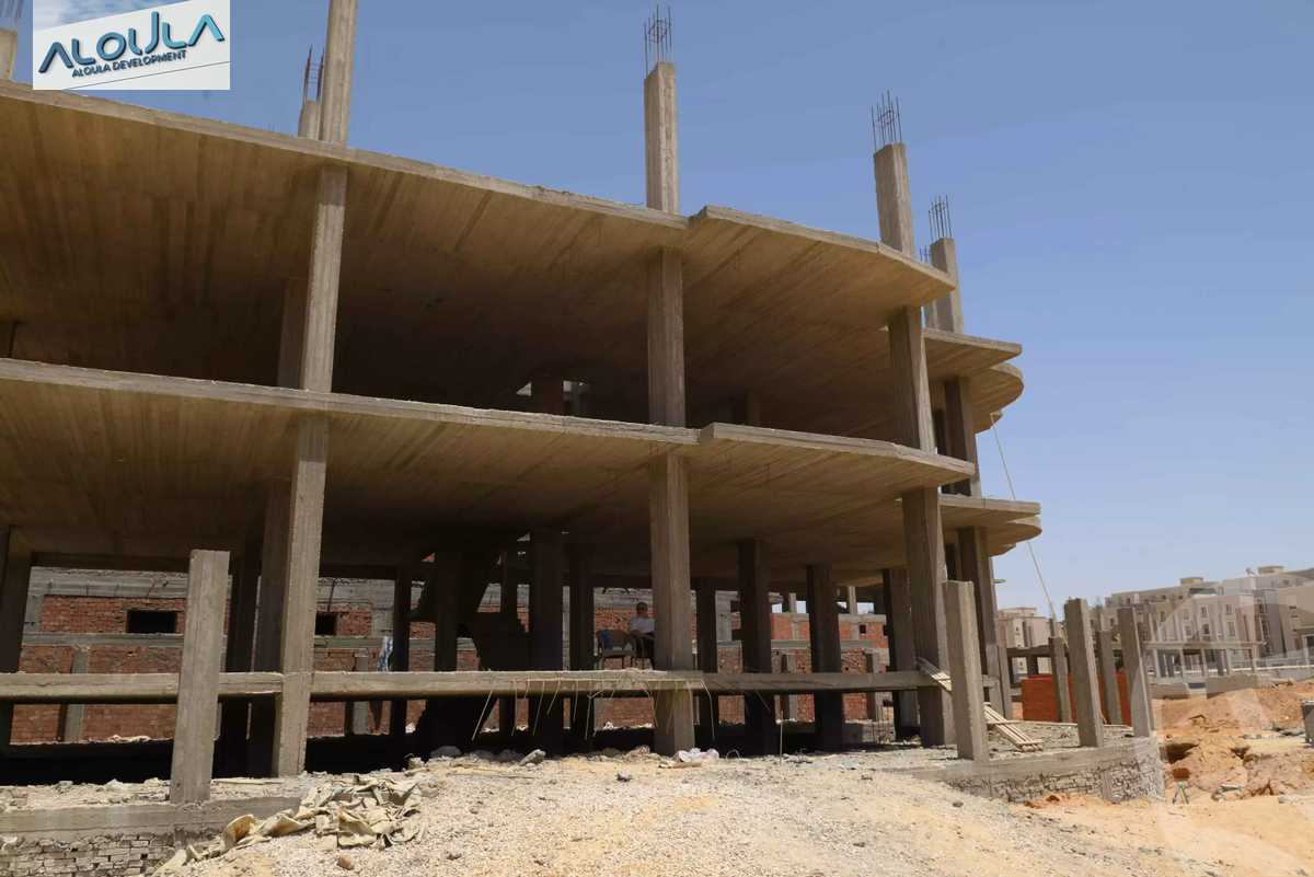 https://aqarmap.com.eg/ar/listing/5888687-for-sale-cairo-el-sheikh-zayed-city-lshykh-zyd-ljdyd-ridge-compound-al-oula