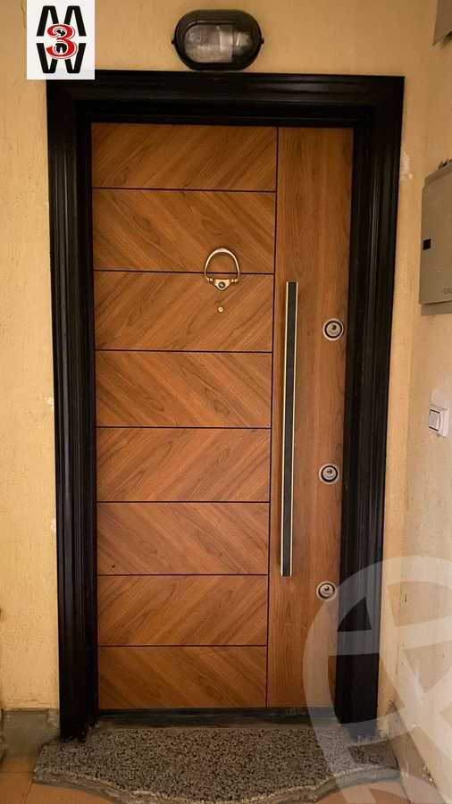 https://aqarmap.com.eg/ar/listing/3827854-for-rent-cairo-new-cairo-compounds-hayati-residence