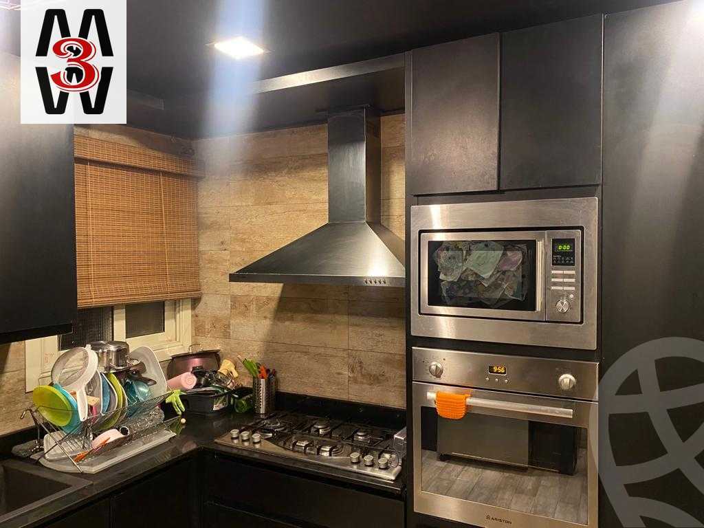 https://aqarmap.com.eg/en/listing/4135182-for-sale-cairo-new-cairo-compounds-hayati-residence