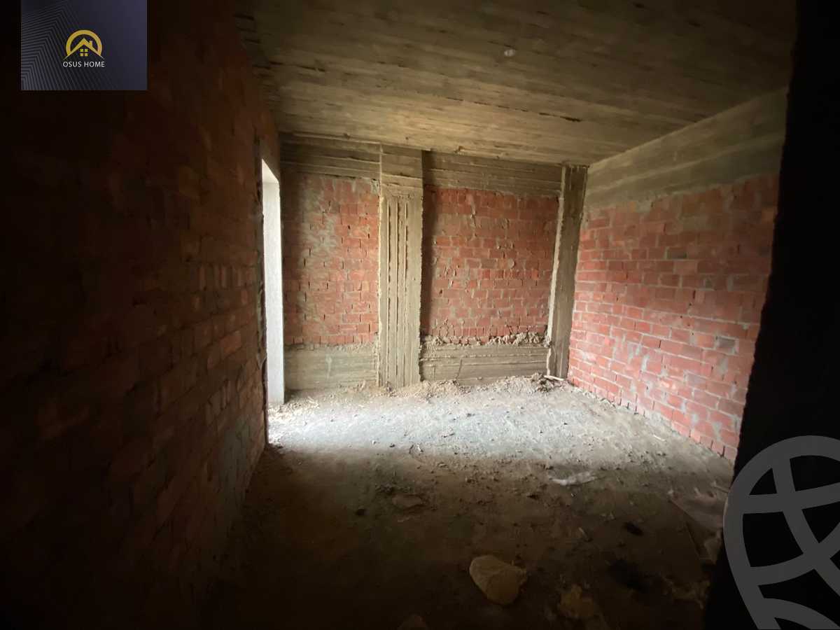 https://aqarmap.com.eg/ar/listing/3656628-for-sale-cairo-new-cairo-compounds-galleria-moon-valley