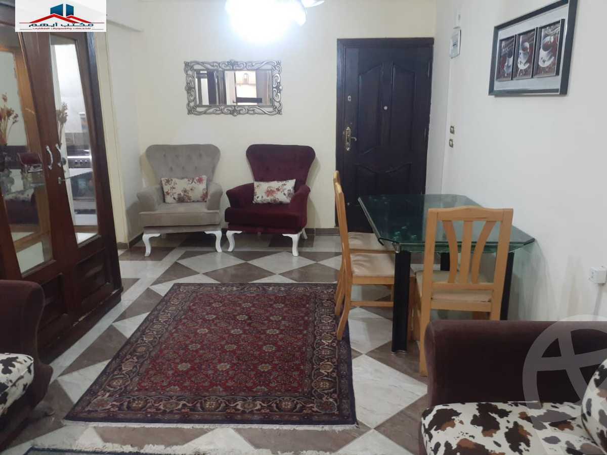 https://aqarmap.com.eg/en/listing/3855102-for-rent-alexandria-kafr-abdo-sant-square-st
