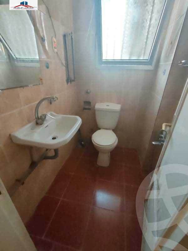 https://aqarmap.com.eg/ar/listing/3990238-for-sale-alexandria-zezenia-abd-el-salam-aref-st
