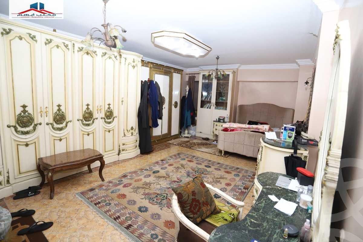 https://aqarmap.com.eg/ar/listing/3890852-for-sale-alexandria-camp-cesar-el-gaish-rd