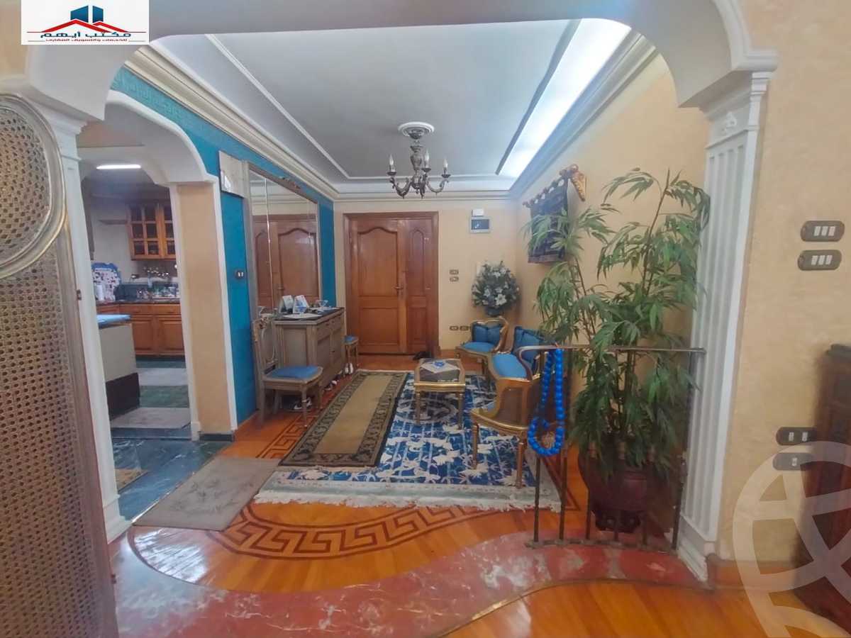 https://aqarmap.com.eg/en/listing/4039061-for-sale-alexandria-sn-styfnw-abd-el-salam-aref-st