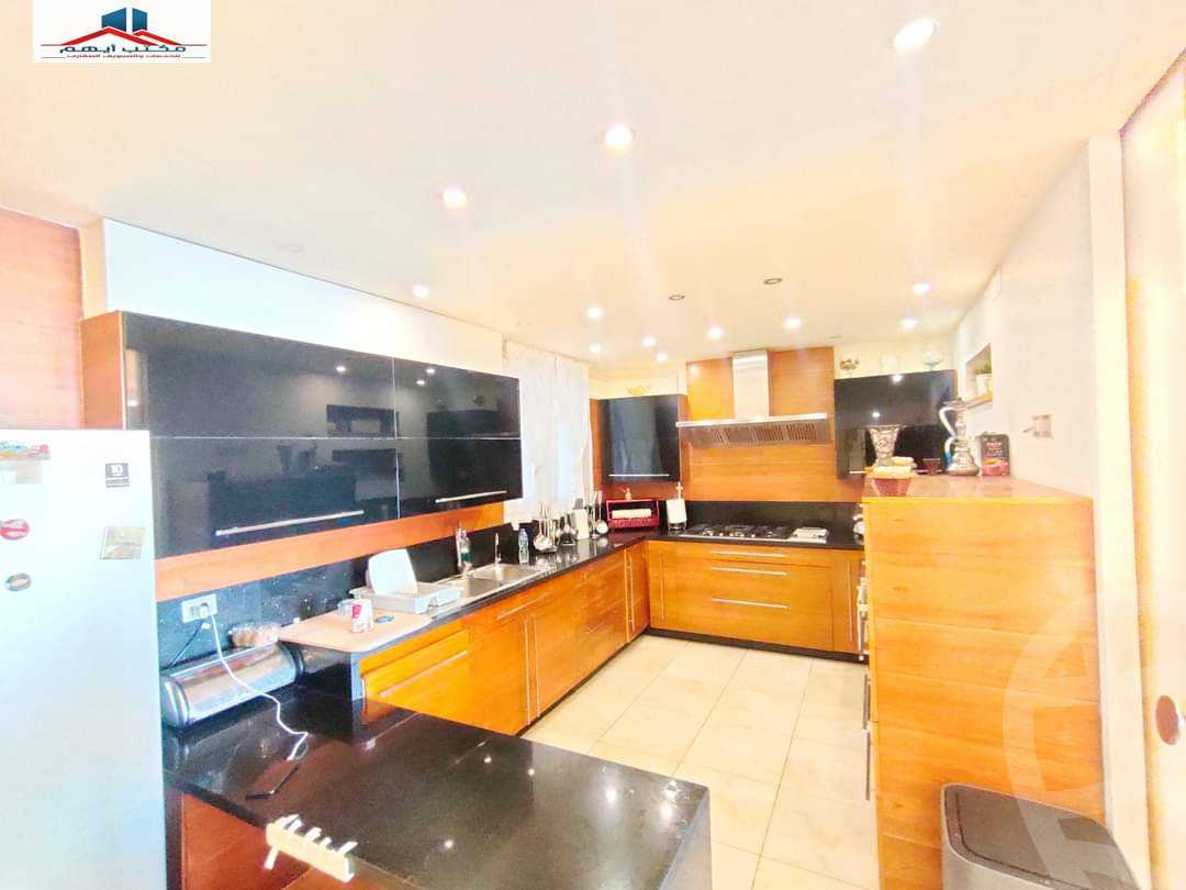 https://aqarmap.com.eg/ar/listing/3709610-for-sale-alexandria-zezenia-ibn-hokal-rd