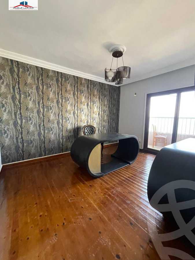 https://aqarmap.com.eg/ar/listing/3854488-for-sale-alexandria-cleopatra-tryq-ljysh