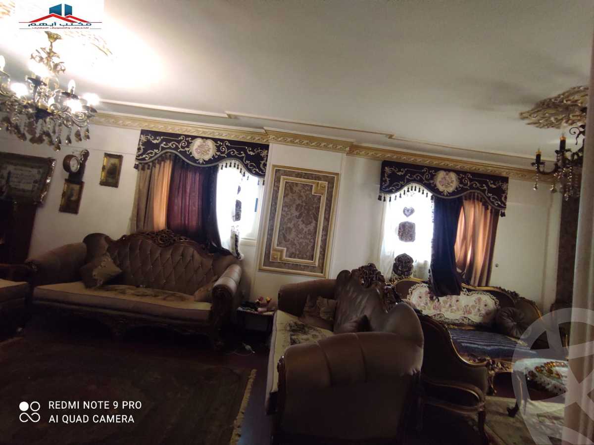 https://aqarmap.com.eg/en/listing/4033996-for-sale-alexandria-sporting-al-bayroni-st