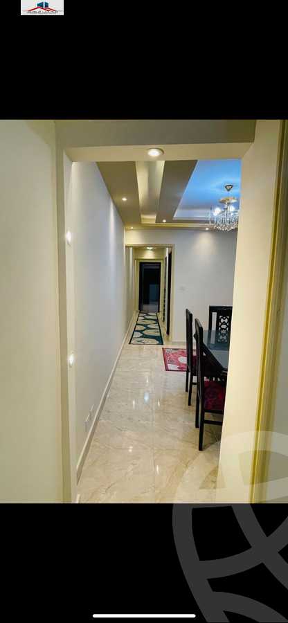 https://aqarmap.com.eg/en/listing/4040982-for-sale-alexandria-el-montazah-mohammed-naguib-square
