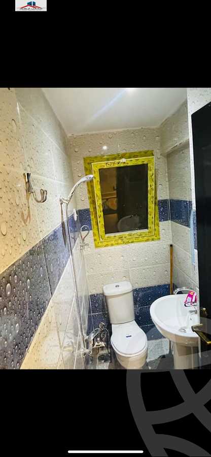 https://aqarmap.com.eg/en/listing/4040982-for-sale-alexandria-el-montazah-mohammed-naguib-square
