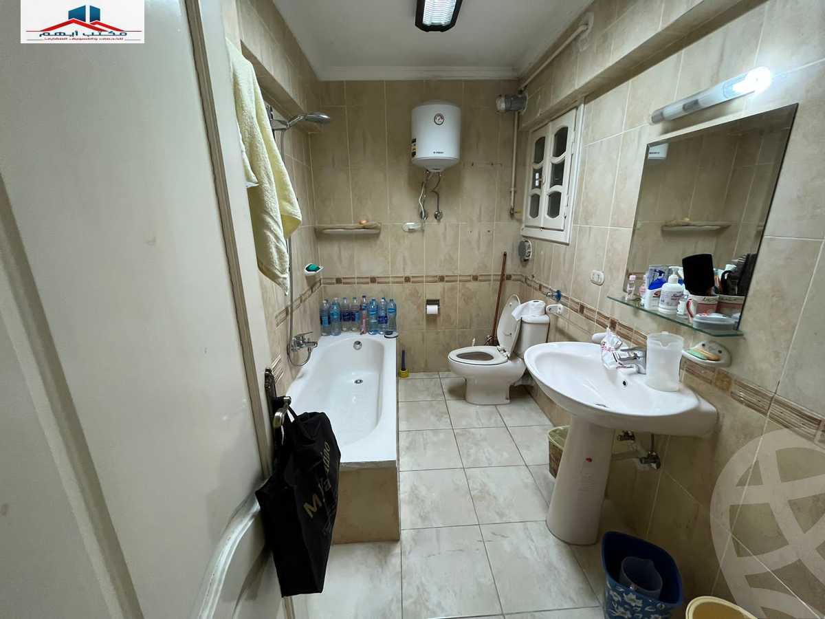 https://aqarmap.com.eg/en/listing/4068269-for-sale-alexandria-cleopatra-abd-el-aziz-fahmy-st
