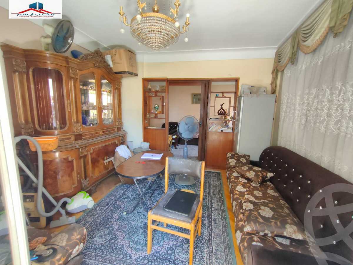 https://aqarmap.com.eg/en/listing/4108599-for-sale-alexandria-kafr-abdo-khaleel-basha-st