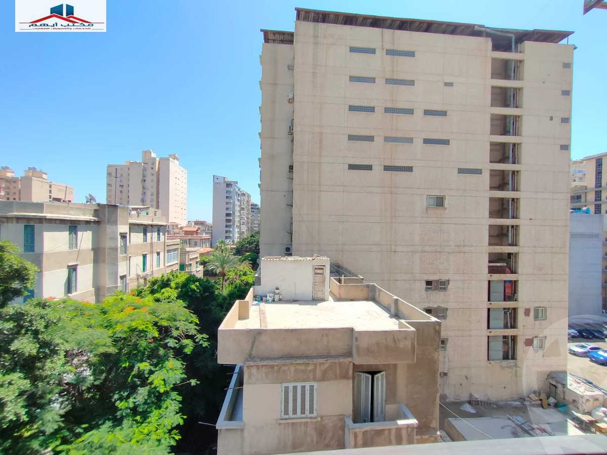 https://aqarmap.com.eg/en/listing/4108599-for-sale-alexandria-kafr-abdo-khaleel-basha-st