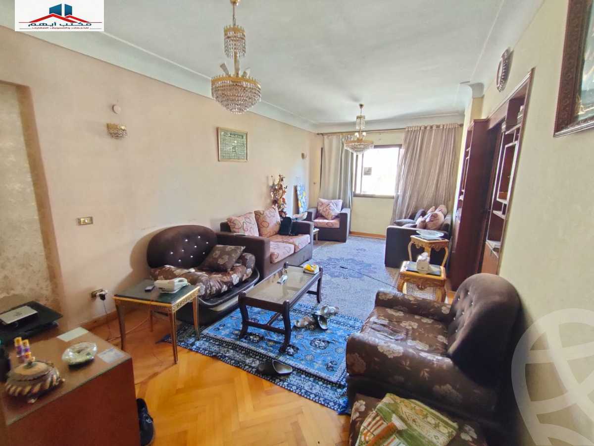 https://aqarmap.com.eg/en/listing/4108599-for-sale-alexandria-kafr-abdo-khaleel-basha-st