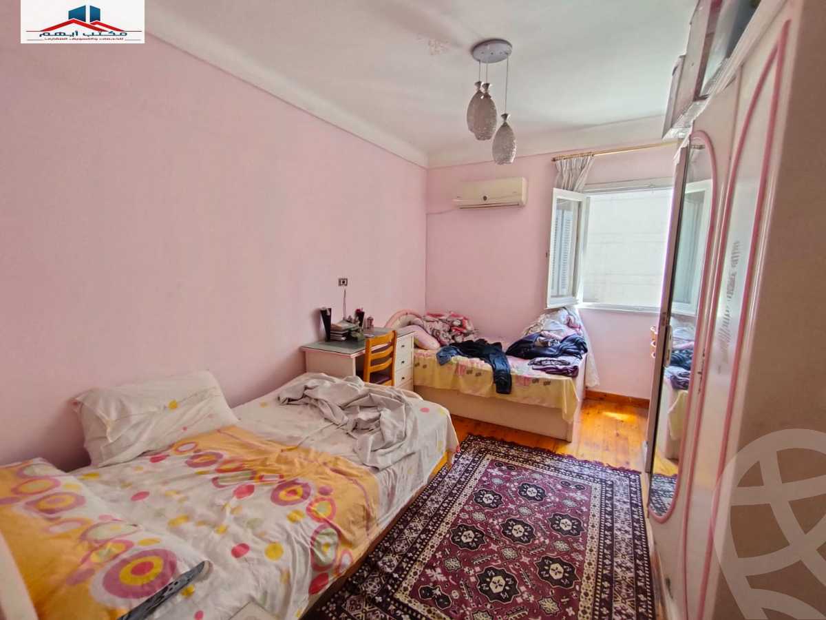 https://aqarmap.com.eg/en/listing/4108599-for-sale-alexandria-kafr-abdo-khaleel-basha-st