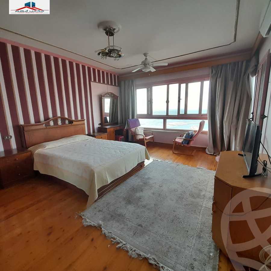https://aqarmap.com.eg/ar/listing/4167389-for-sale-alexandria-glim-shr-ljysh