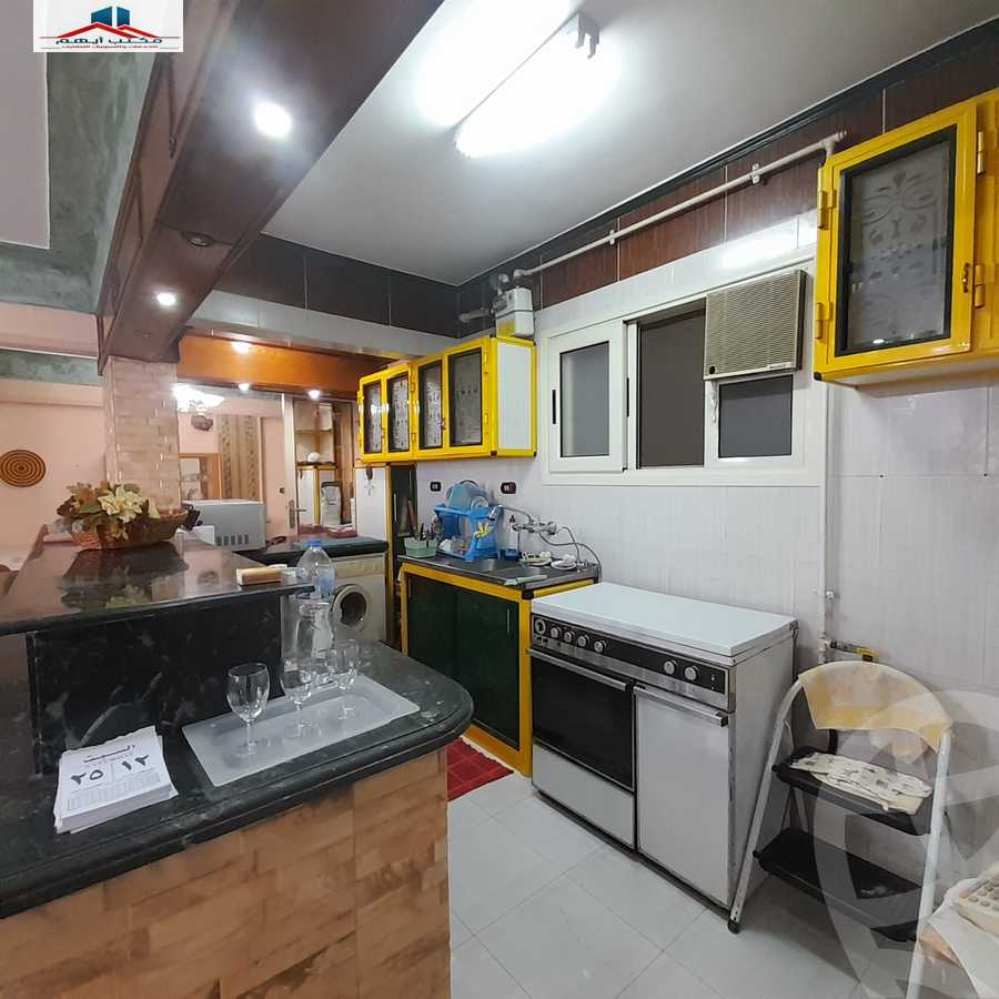 https://aqarmap.com.eg/ar/listing/4167389-for-sale-alexandria-glim-shr-ljysh
