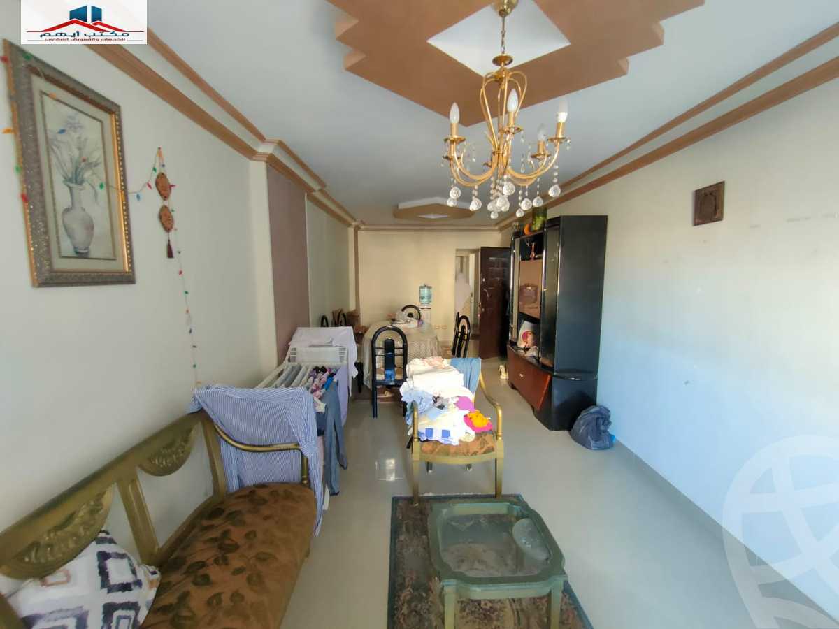 https://aqarmap.com.eg/en/listing/4187881-for-sale-alexandria-ganaklis-el-fath-st