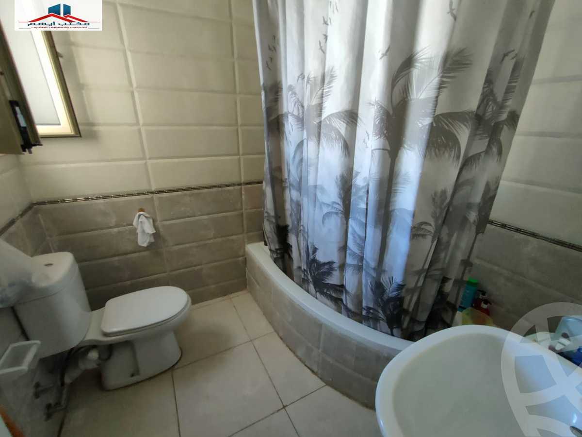https://aqarmap.com.eg/en/listing/4187881-for-sale-alexandria-ganaklis-el-fath-st