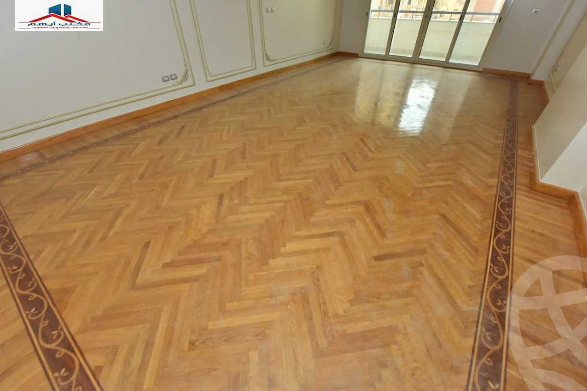 https://aqarmap.com.eg/en/listing/4187948-for-sale-alexandria-sporting-abou-quer-st